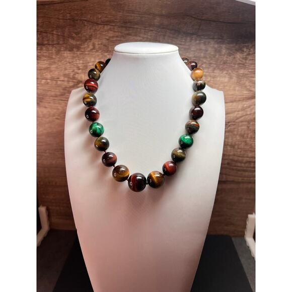 Multi color tiger eye graduated necklace with 925 magnetic clasp - Picture 2 of 14